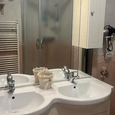 Il Giardino Delle Rose غالّيبولي